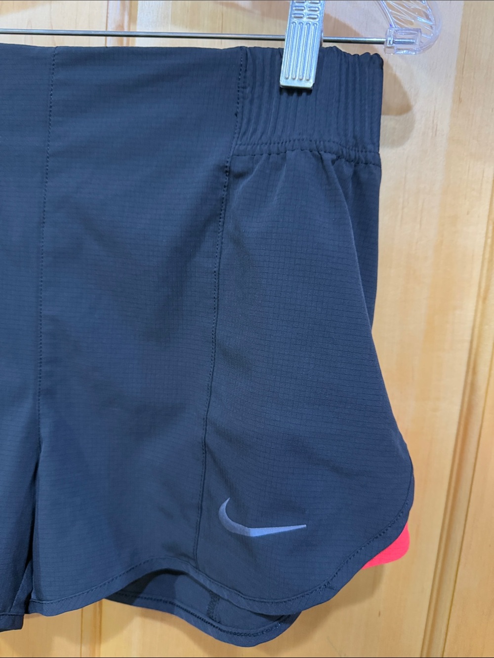 Nike Women’s Black Running Shorts with Pink Trim size S - Picture 4 of 8